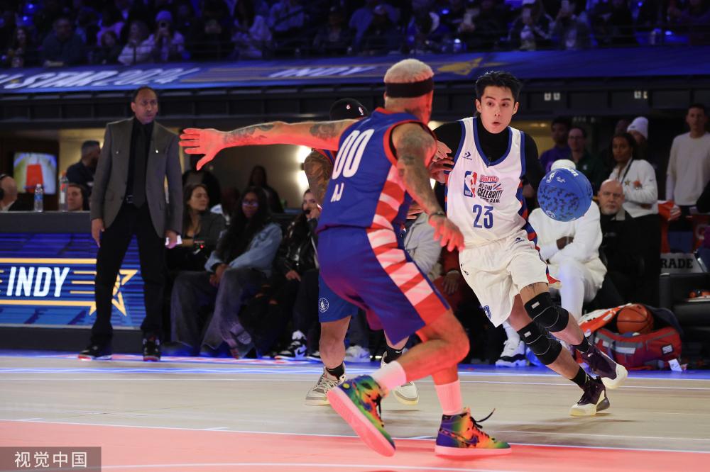 赛场上丰富 赛场上丰富