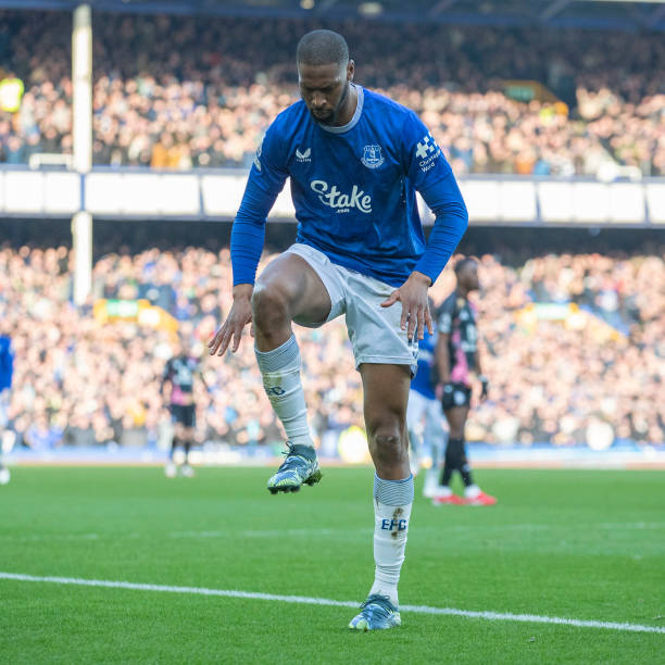 被誉为下一 被誉为下一